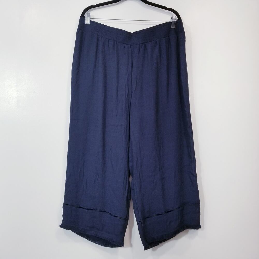 Zac & Rachel Navy Blue Cropped Pants